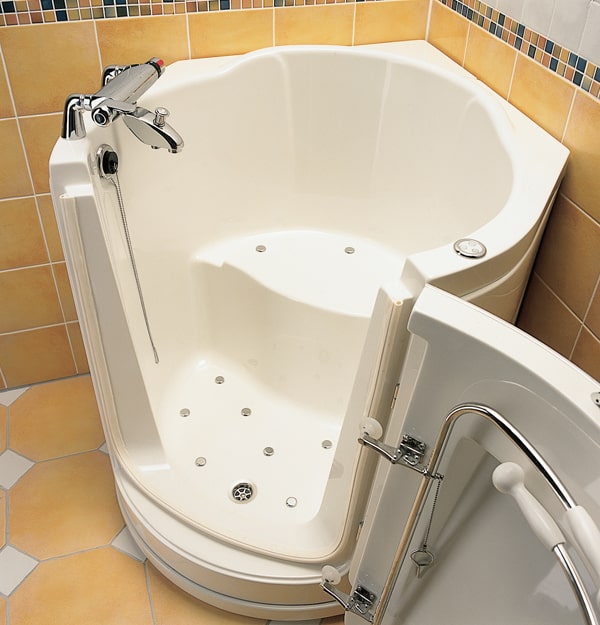 Sitzbadewanne mit Fronteinstieg «Ibiza» - VitaActiva AG